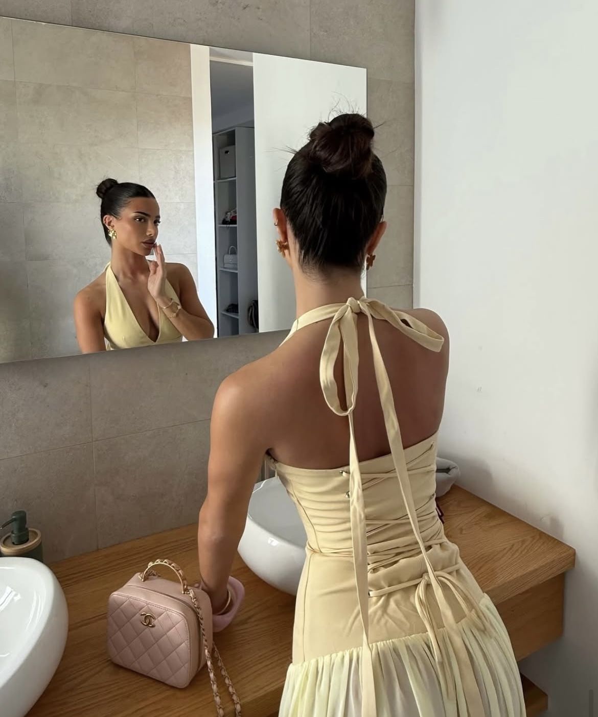 Elegant Light Yellow Slim Halter Deep V Strap Satin Chiffon Long Prom Dress Evening Dress - VelvetHem