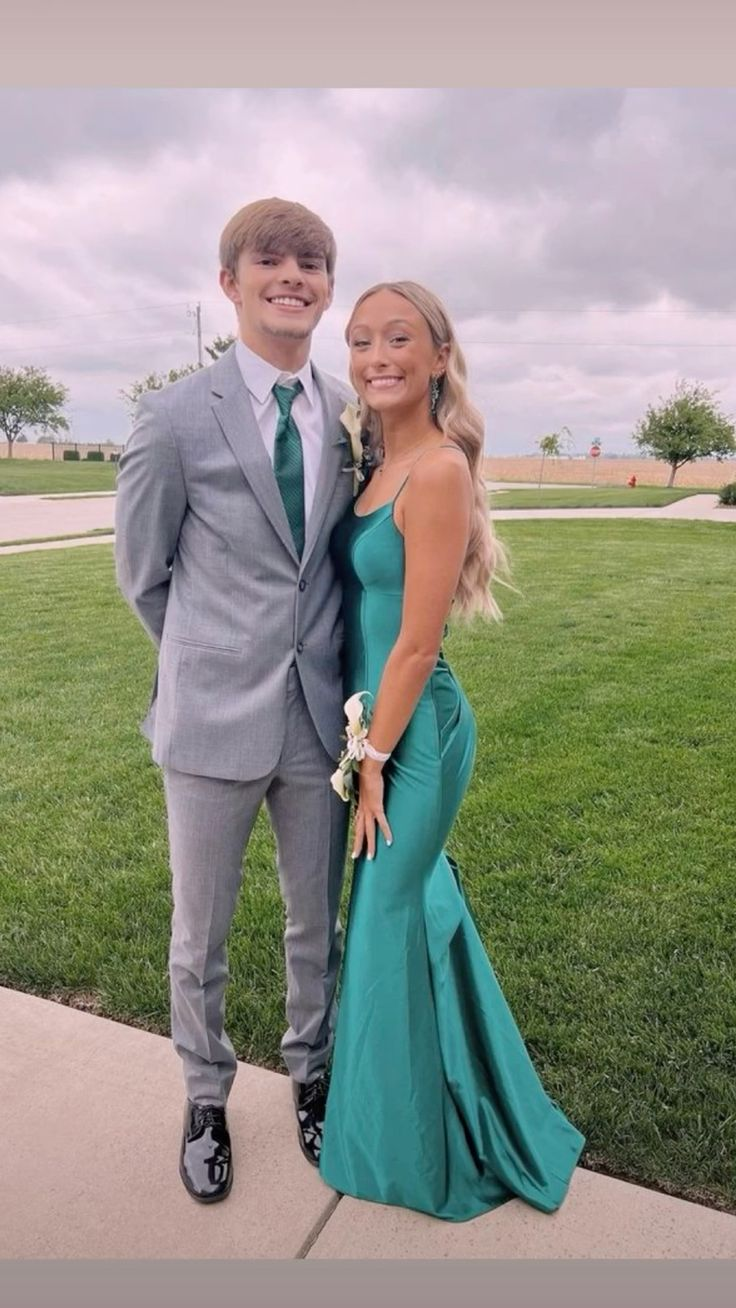 Sexy Mermaid Spaghetti Straps Prom Dress Mermaid Evening Dress Y6104 - VelvetHem