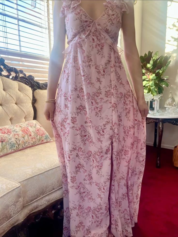 Sweet And Retro Pink Floral A-line Ruffled V-neck Chiffon Long Prom Dress Evening Dress - View 3 | VelvetHem