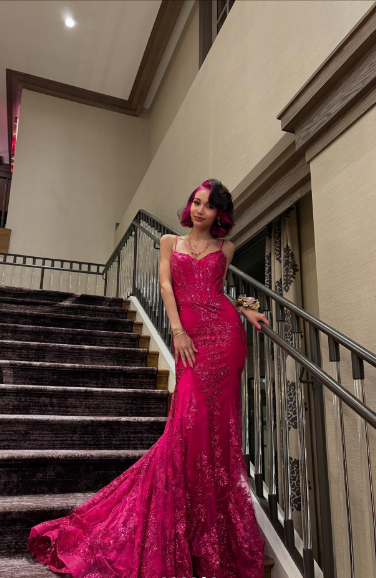 Gorgeous Rose Red Mermaid Trail Deep V Strap Sequined Long Prom Dress Evening Dress - View 4 | VelvetHem