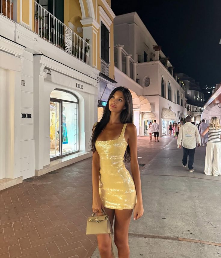 Shining Bright Yellow Square Neck Sequined Slim Fit Hip 17th Birthday Homecoming Dress - View 2 | VelvetHem