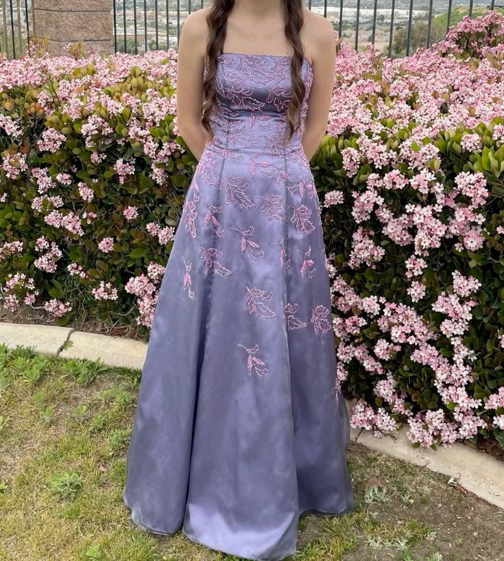 Retro Purple A-line Embroidered Satin Long Prom Dress Evening Dress - VelvetHem