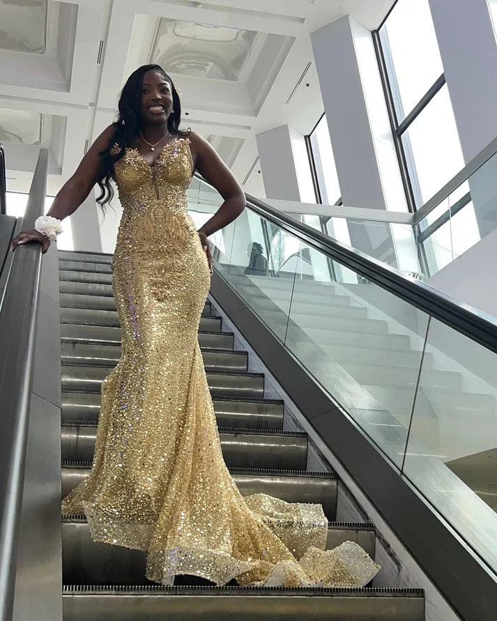 Luxurious And Sparkling Gold Mermaid V-neck Sequined Prom Dress Evening Dress - VelvetHem