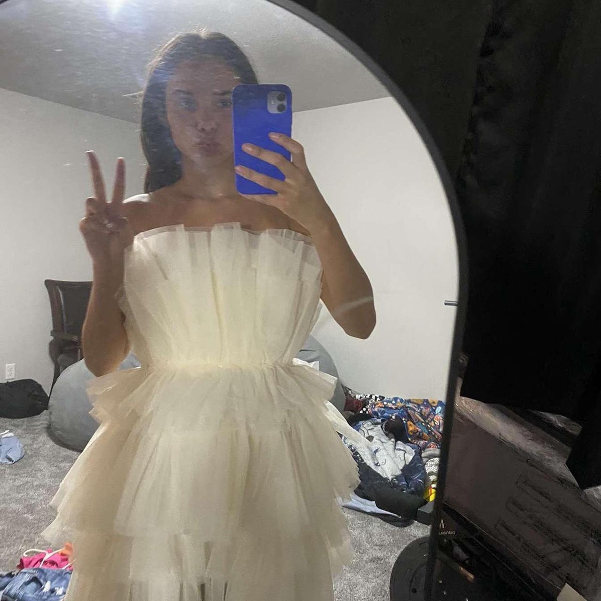 Dreamy Off-white Multi-layered Mesh Skirt With Waist 17th Birthday Homecoming Dress - VelvetHem