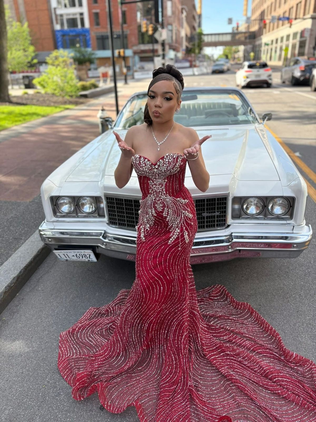 Gorgeous Red Mermaid Sweetheart Neckline Rhinestone Sequined Train Prom Dress Evening Dress - VelvetHem