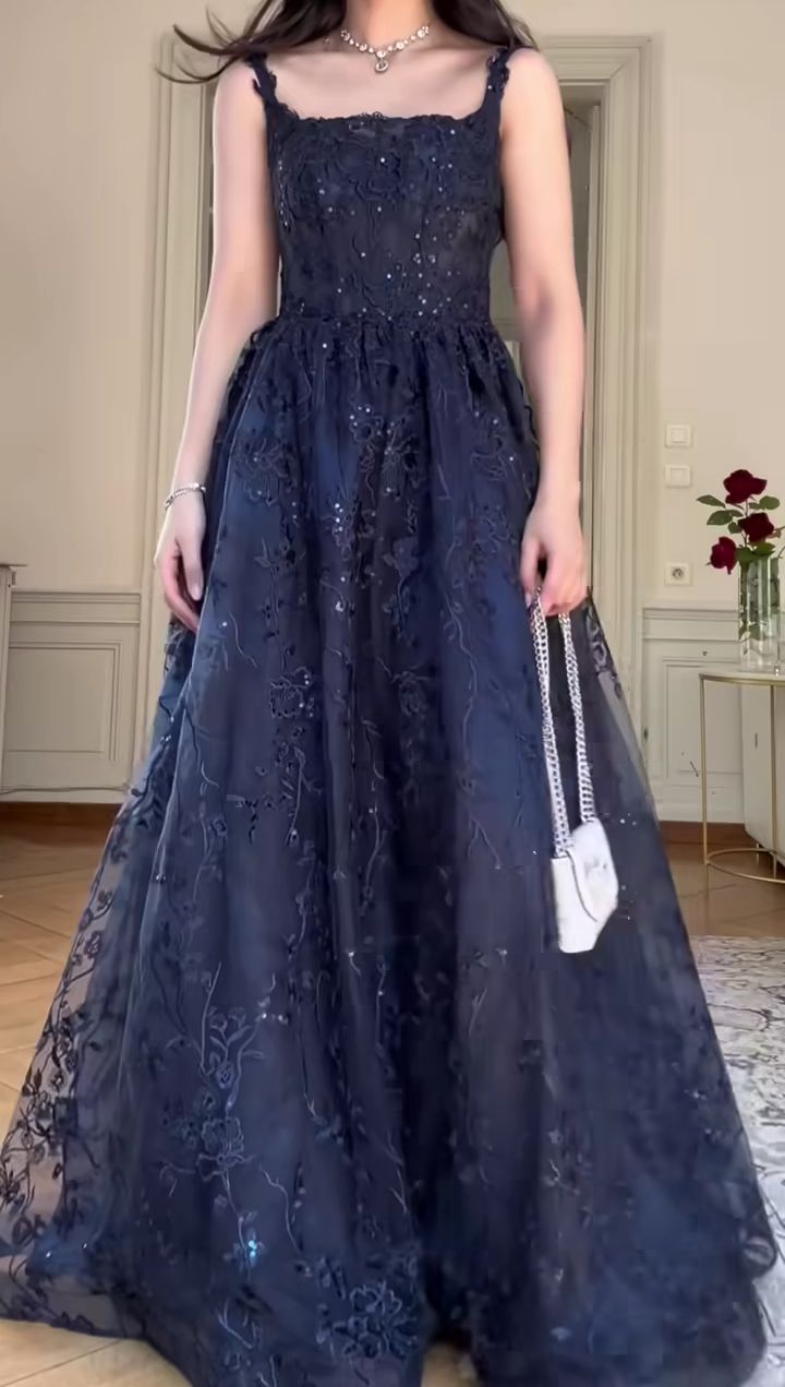 Retro Elegant A-line Navy Blue Square Neck Lace Long Prom Dress Evening Dress - VelvetHem