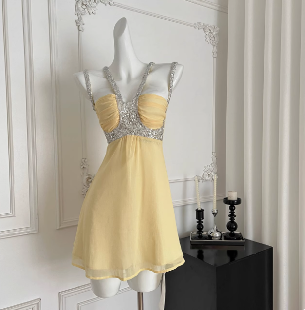 Beautiful Heavy Sequined Halter Neck Suspender Chiffon 17th Birthday Homecoming Dress - View 4 | VelvetHem