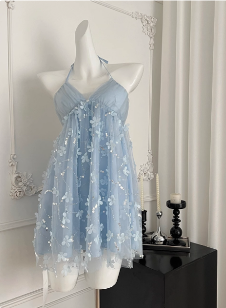 Sweet Light Blue Heavy Sequin Embroidery Three-dimensional Flower Halter Neck Mesh Birthday Short Skirt Homecoming Dress - VelvetHem