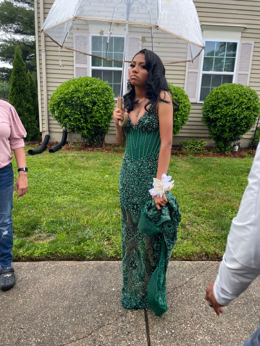 Gorgeous Deep Green Mermaid V-neck Beaded Sequined Long Prom Dress Evening Dress - View 2 | VelvetHem