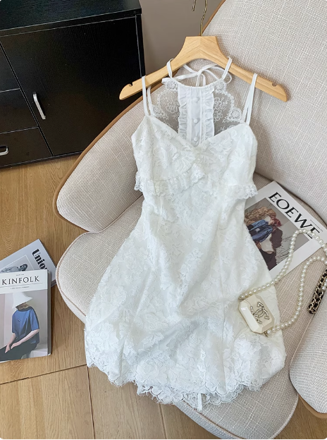 Cute Lace Sleeveless Halter Neck 17th Birthday Homecoming Dress - View 2 | VelvetHem
