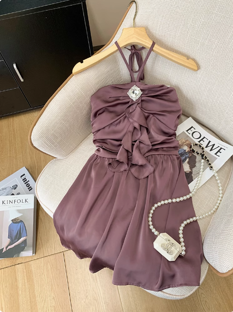 Elegant Halterneck Off-shoulder Design Birthday Dress Homecoming Dress - View 2 | VelvetHem