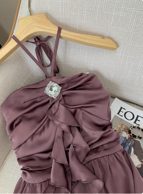Elegant Halterneck Off-shoulder Design Birthday Dress Homecoming Dress - View 4 | VelvetHem