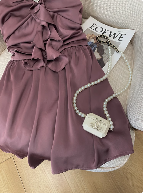 Elegant Halterneck Off-shoulder Design Birthday Dress Homecoming Dress - View 5 | VelvetHem