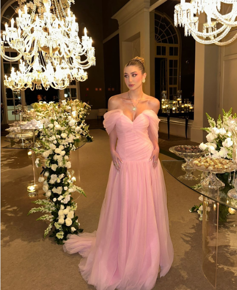 Elegant Pink A-line Trailing Off-shoulder Slit Tulle Long Prom Dress Evening Dress - VelvetHem
