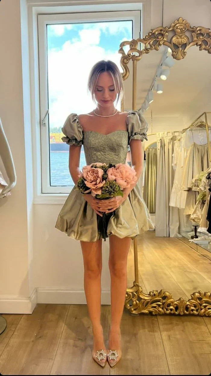 Retro Light Green Puff Sleeve Lace Pattern Bud Satin 17th Birthday Homecoming Dress