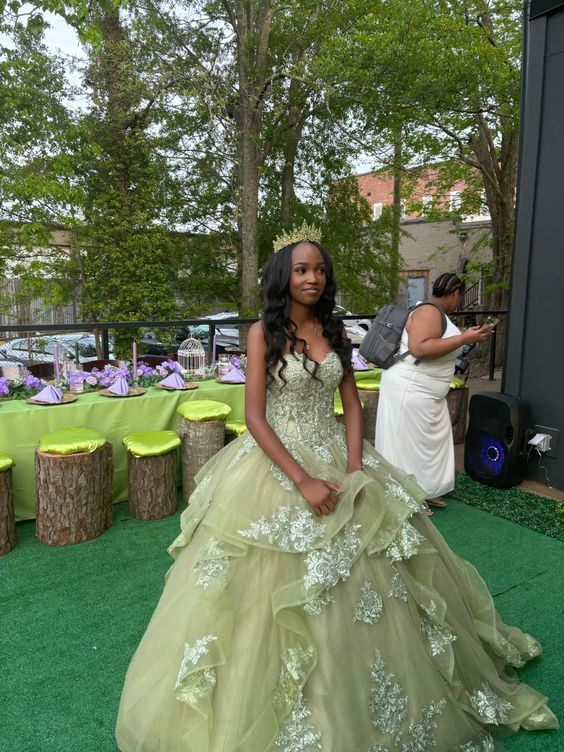 Princess Light Matcha Green Sweetheart Neck Embroidered Tulle Ball Gown Evening Dress Sweet 16 Dress - VelvetHem