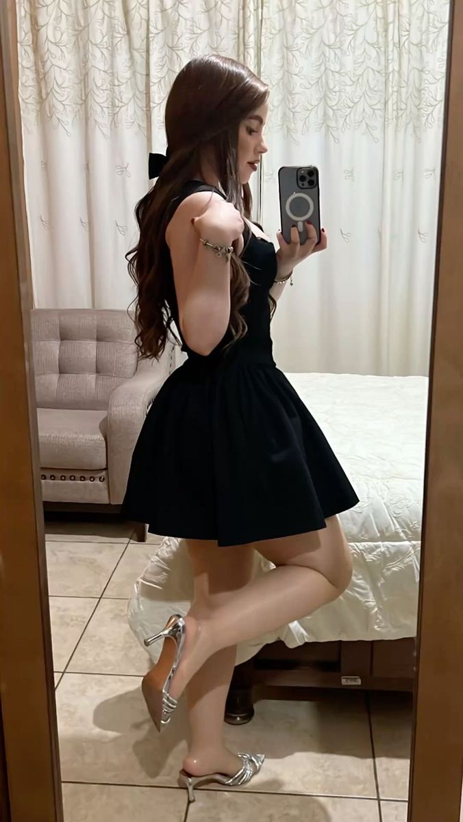 Elegant Black Suspender Waist A-line Satin Birthday Party Homecoming Dress - VelvetHem