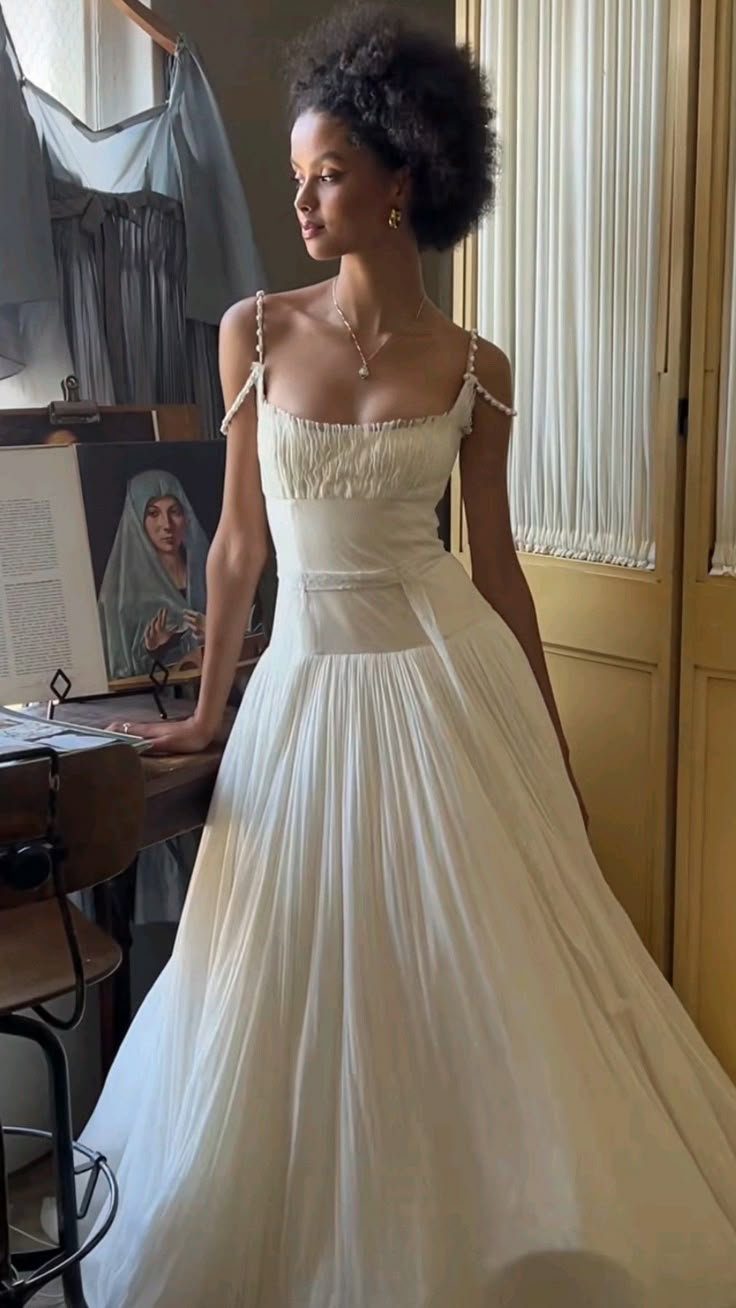 Vintage Elegant Ivory A-Line Spaghetti Strap Square Neck Tulle Long Prom Dress Evening Dress - VelvetHem