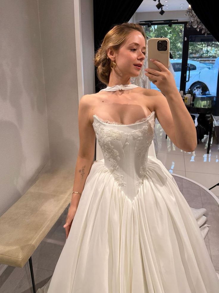 Princess Elegant Ivory Strapless Lace Beaded Satin Wedding Dress - VelvetHem
