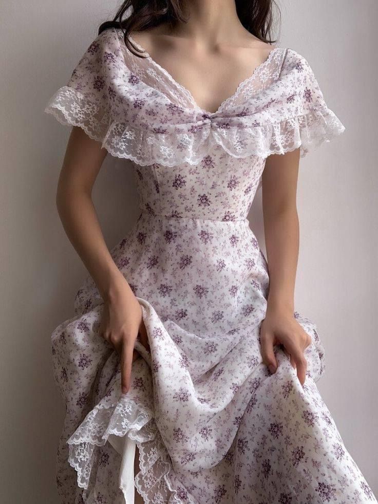 Sweet Light Purple Floral A-line V-Neck Lace Ruffled Chiffon Long Prom Dress Evening Dress - VelvetHem