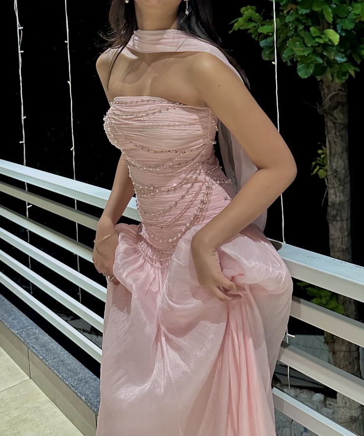 Elegant Pink A-line Strapless Pearl Chain Tulle Long Prom Dress Evening Dress - VelvetHem