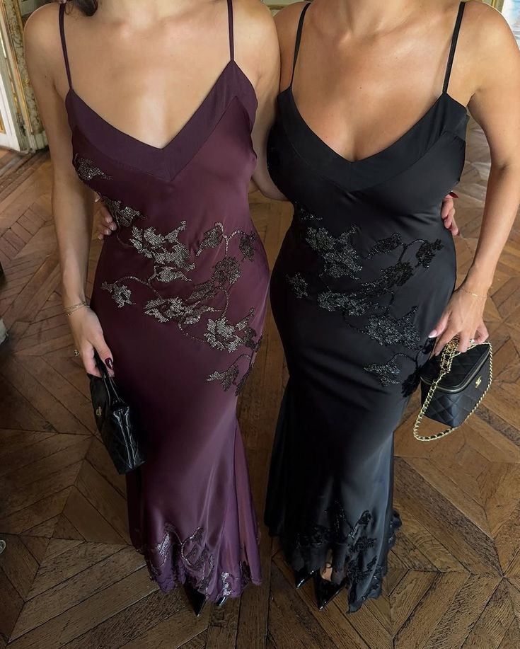 Vintage Elegant Burgundy Spaghetti Strap V-neck Satin Long Prom Dress Evening Dress - View 4 | VelvetHem