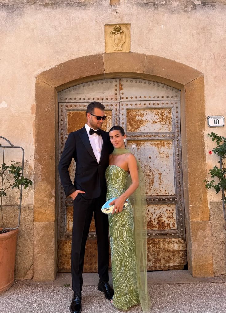 Elegant Green Strapless Sequin Wave Pattern High-Slit Tulle Slim-Fit Long Prom Dress Evening Dress - View 9 | VelvetHem