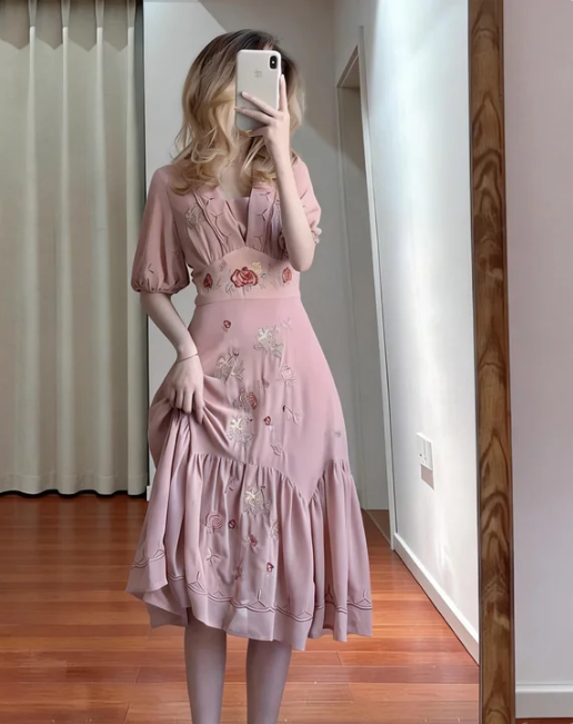 Sweet Pink V-Neck Waist Floral Embroidered Chiffon Midi Prom Dress Evening Dress - VelvetHem