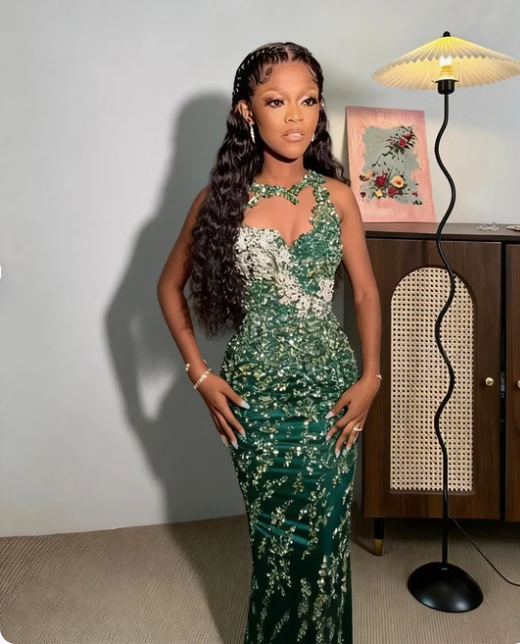 Gorgeous Green Halter Neck Mermaid Sequin Embroidered Satin Long Prom Dress Evening Dress - VelvetHem