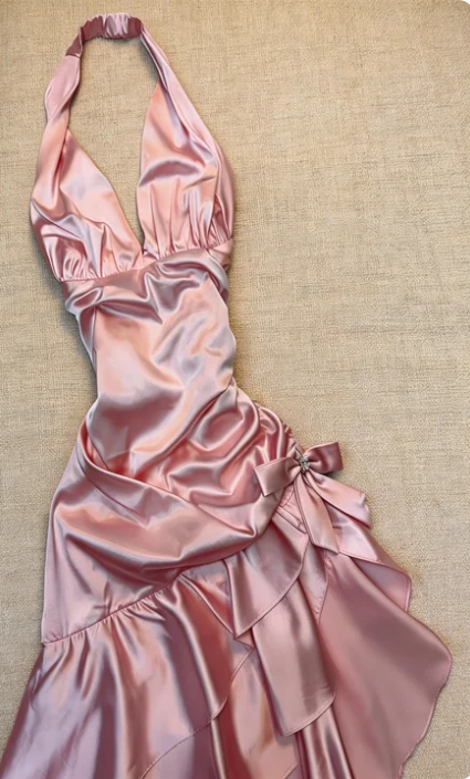 Sweet Pink Halter V-Neck Bow Ruffle Satin Prom Prom Birthday Dress