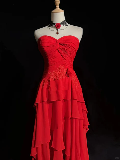 Chic Red Chiffon Appliques Layered Party Dress Elegant Prom Evening Gown - VelvetHem