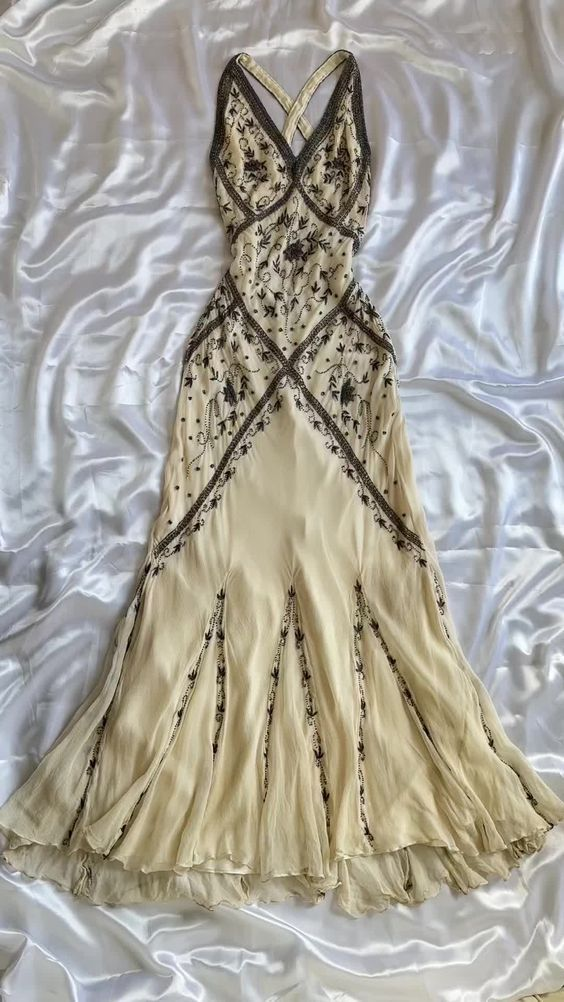 Luxury Champagne Mermaid Beaded Long Prom Dress Evening Dress - VelvetHem