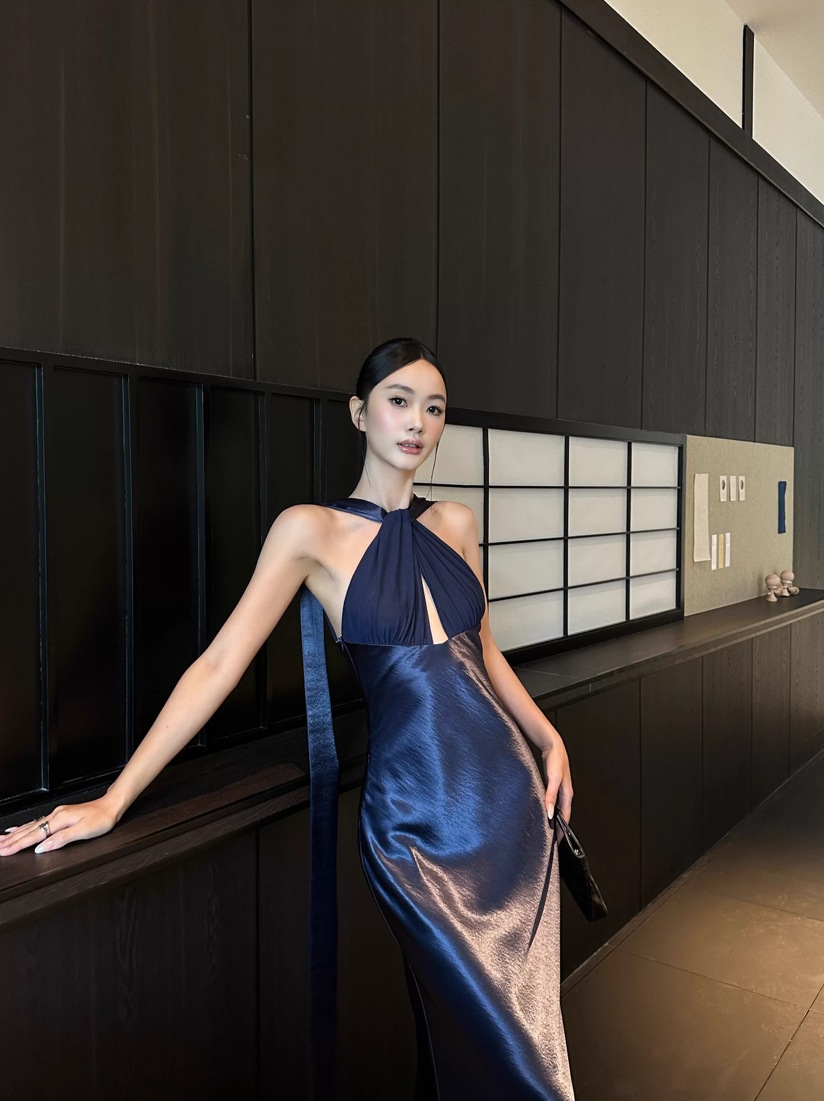 Classy Sleeveless Navy Blue Satin Mermaid Long Wedding Guest Dress Formal Backless Party Dress Evening Gown - View 3 | VelvetHem