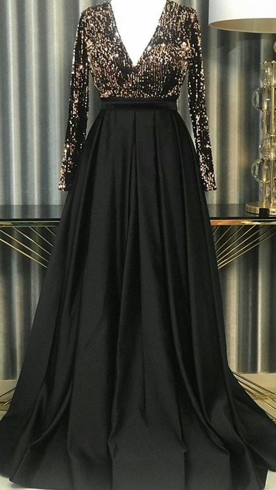 Chic Black A-line Long Sleeves Prom Dress,Black Formal Dress - VelvetHem