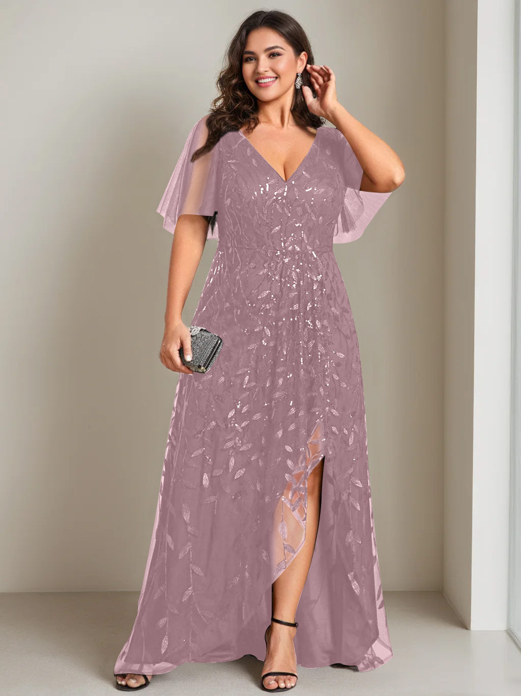 Plus Size Asymmetrical A Line V Neck Short Sleeve Mother of the Bride Dress with Sequins