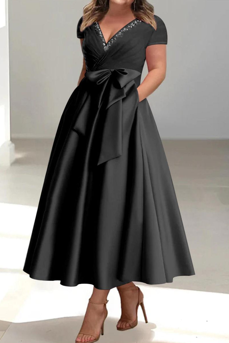 Plus Size Mother of the Bride A Line V Neck Dress with Pockets and Ruffles