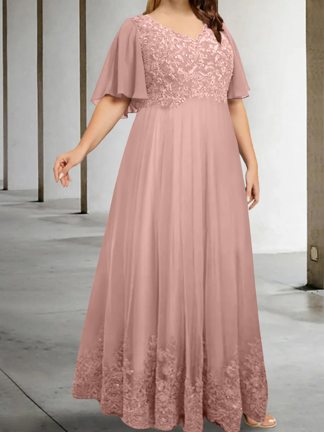 Plus Size V Neck A Line Long Mother of the Bride Dress with Appliques and Half Sleeves