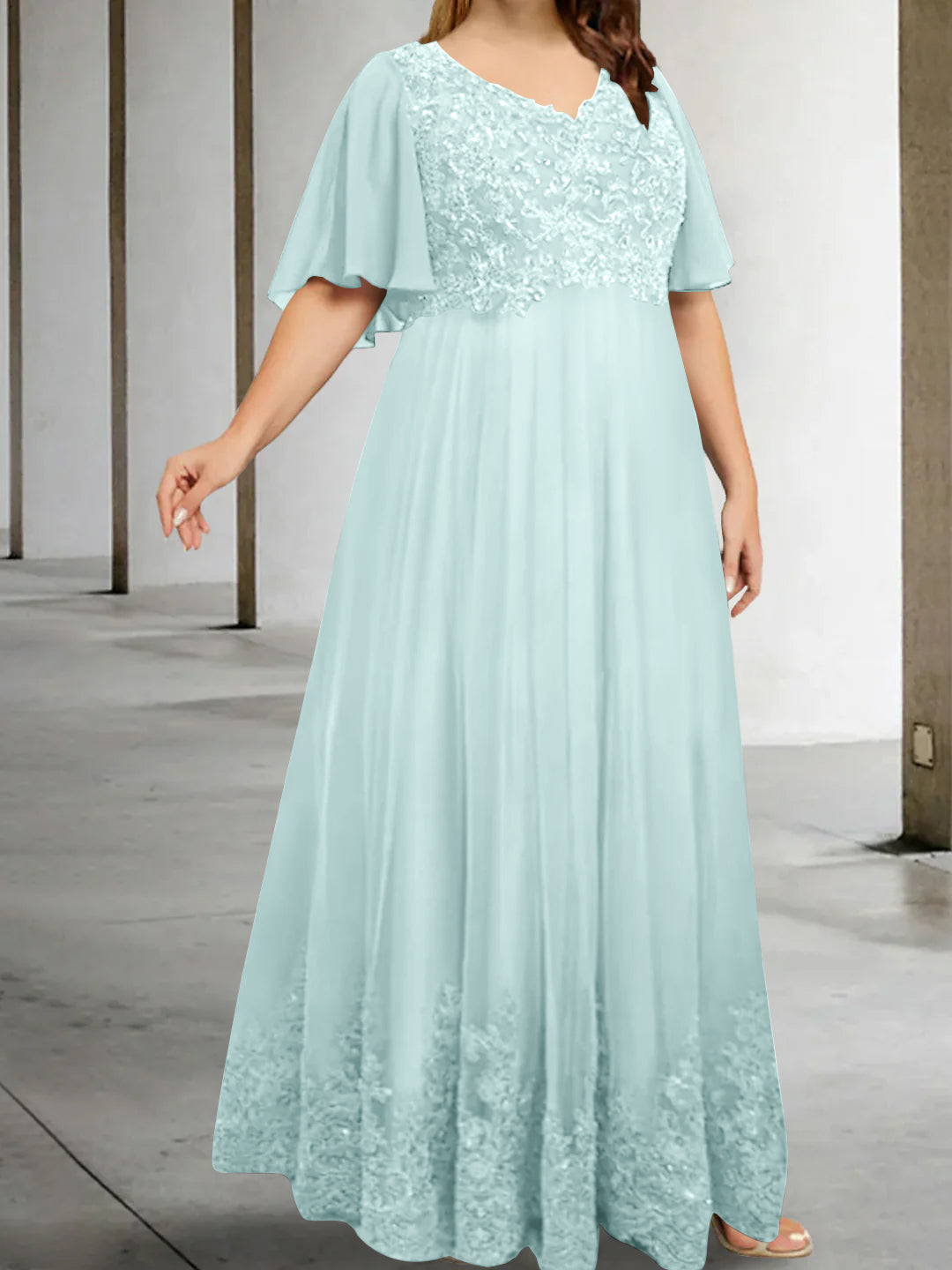 Plus Size V Neck A Line Long Mother of the Bride Dress with Appliques and Half Sleeves