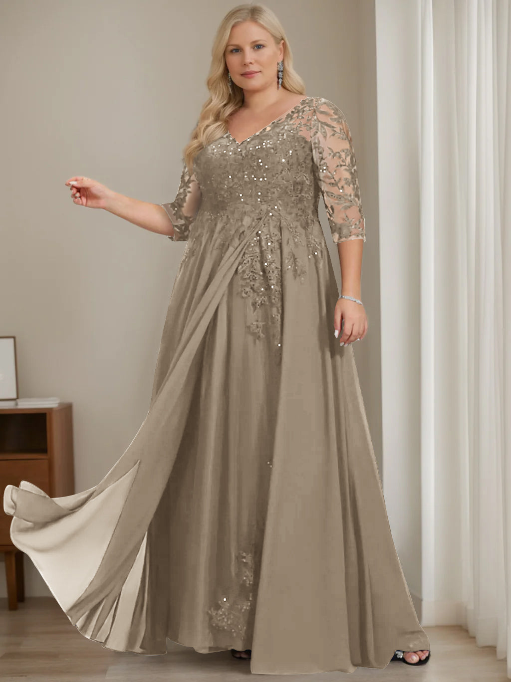 Plus Size V Neck A Line Long Mother of the Bride Dress with Half Sleeves and Sequins