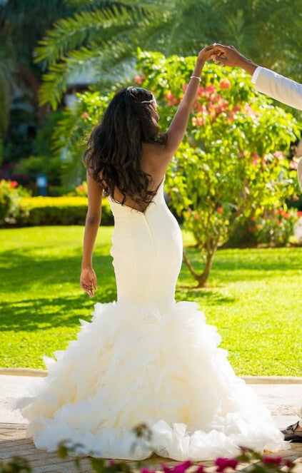 Pretty Sweetheart Ruffles Outdoor Wedding Dresses Open Back Summer Wedding Gown WE0076