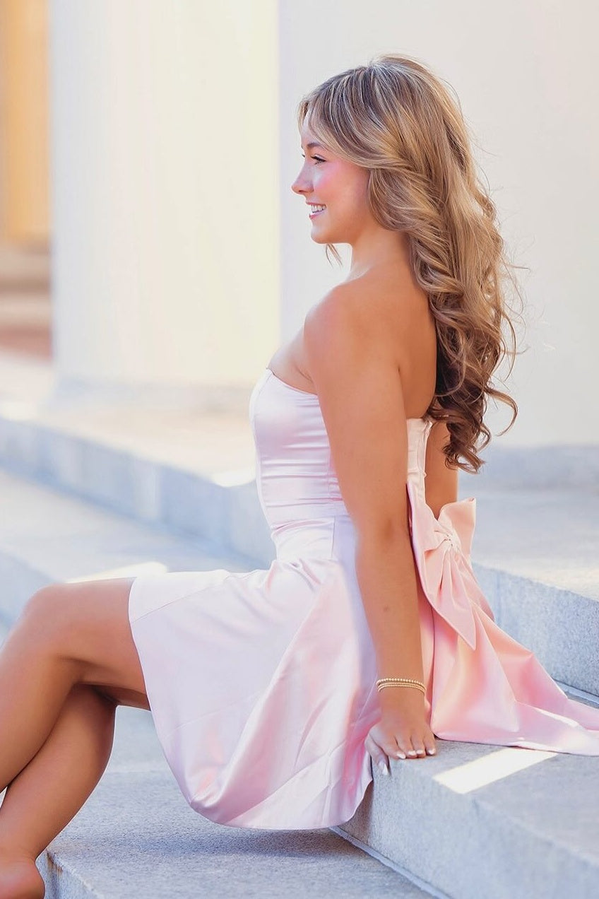Sweet A Line Strapless Light Pink Short Homecoming Dress with Bowknot