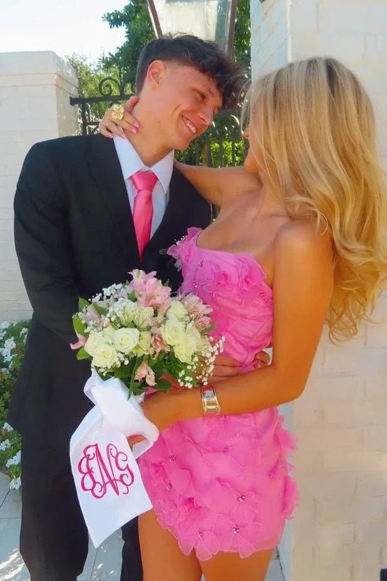 Cute Sheath Strapless Pink Short Homecoming Dress with Appliques