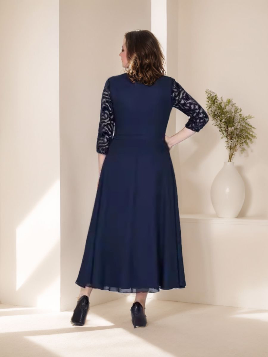 A Line Ankle Length Plus Size Mother of the Bride Dress with Scoop 3/4 Sleeves and Appliques