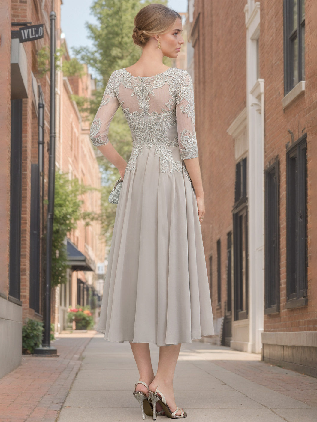 A Line Scoop Neck Tea Length Mother of the Bride Dress with Lace and Appliques