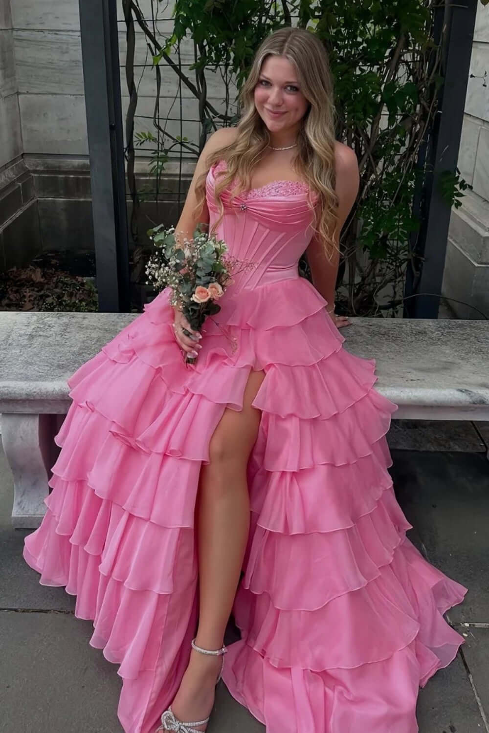 Red Prom Dress Ruffled Sweetheart A Line Chiffon Formal Dress With Lace
