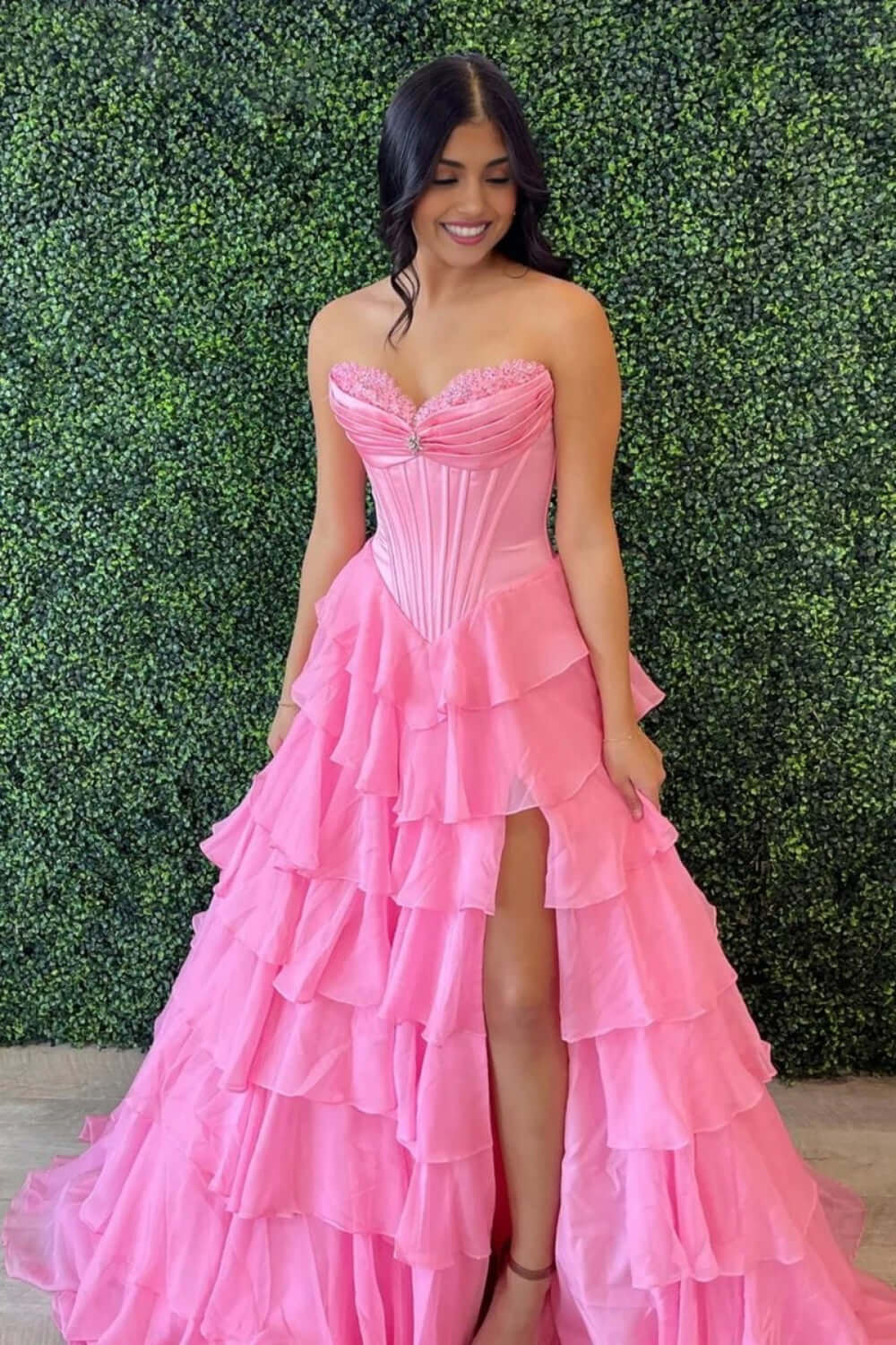 Red Prom Dress Ruffled Sweetheart A Line Chiffon Formal Dress With Lace
