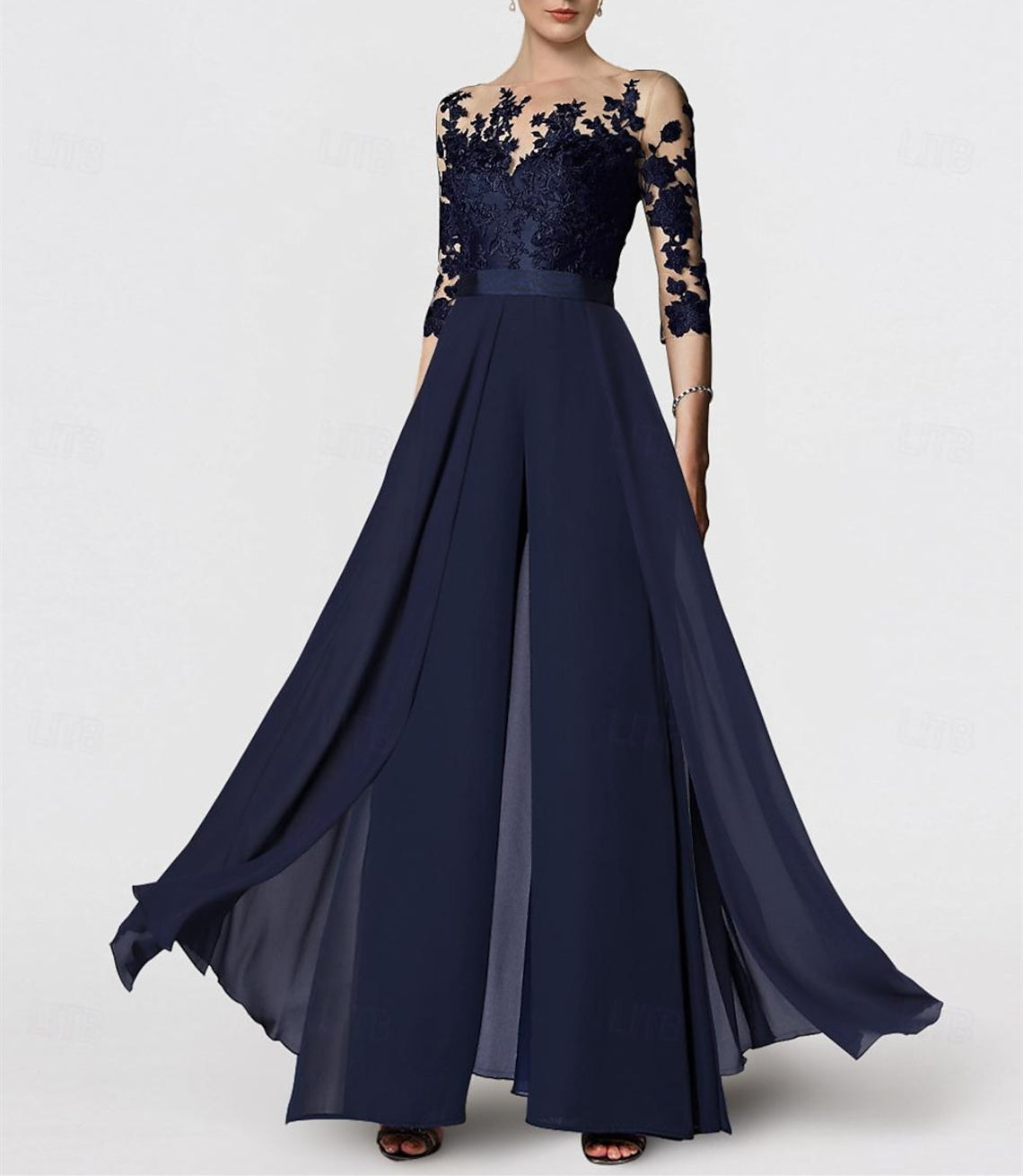 Jewel Neck A Line Long Mother of the Bride Pantsuit with Applique and 3/4 Sleeves