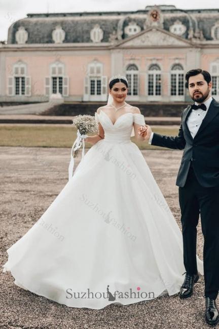 Princess Long White Wedding Dress Off The Shoulder A Line V Neck Organza Satin Bridal Gown