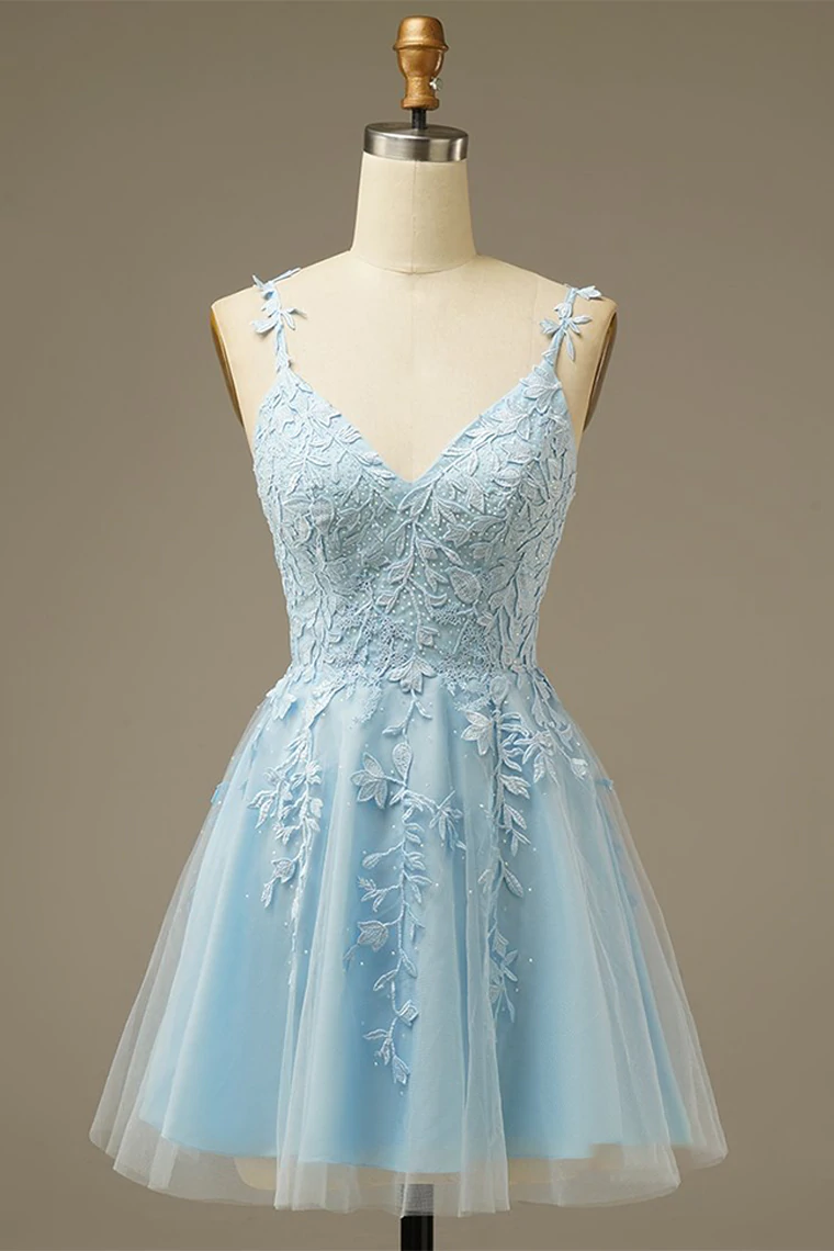 A-line V Neck Homecoming Dress With Appliques - VelvetHem