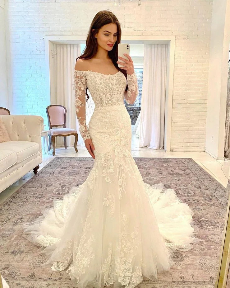 Elegant Mermaid Off the Shoulder Sleeves Lace Wedding Dresses with Appliques - VelvetHem
